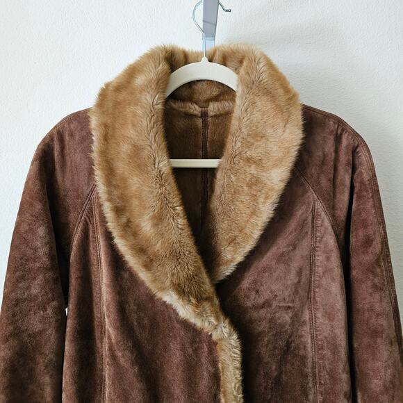 LNR La Nouvelle Rennaissance Penny Lane Brown Suede Faux Fur Button Coat Sz M - Picture 7 of 16